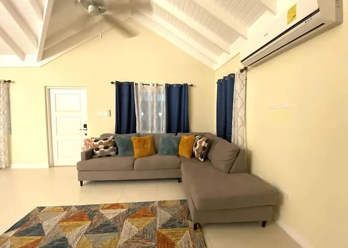 Lovelymodern 3bd Vacationhome Jaaa Holiday home Ocho Rios